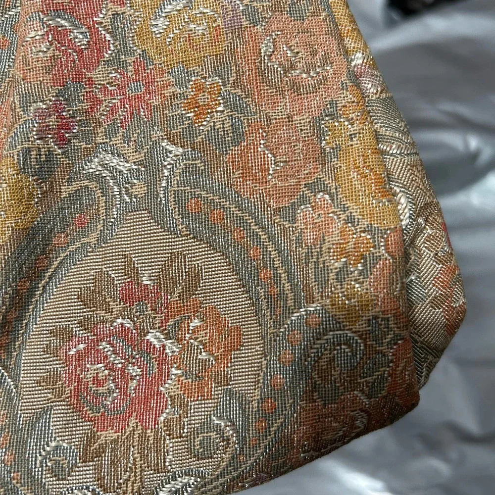 Vintage Floral Tapestry Embroidered Clutch Bag - “Deana” - Picture 5 of 15